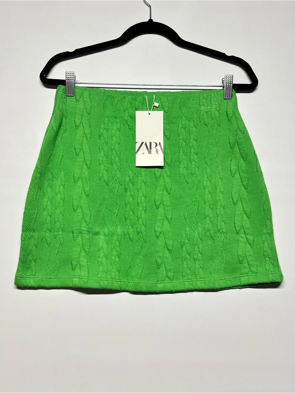 ✨Zara Green Cable-Knit Mini Skirt Size S